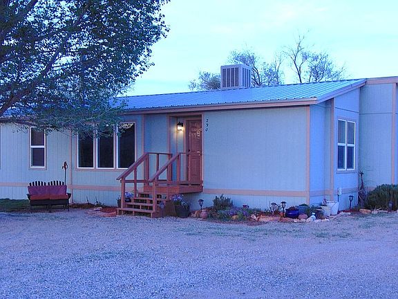 2nd image of 290 W Jensen St