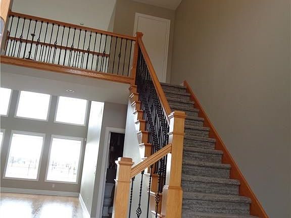 3rd image of 25185 Rocky Harbour Dr