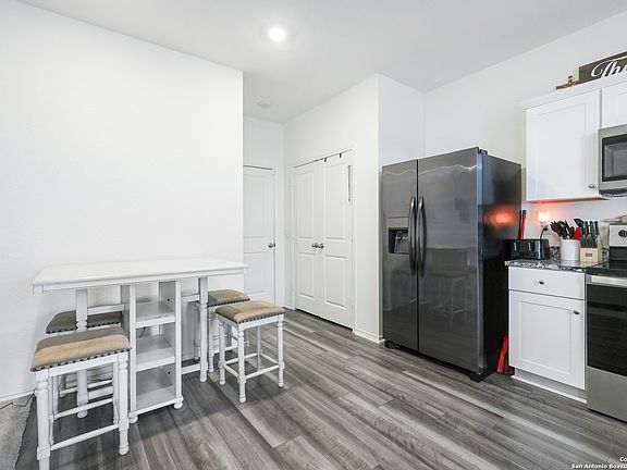5th image of 5314 Hickory