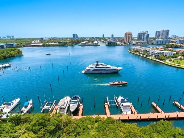 17050 N Bay Rd APT 1102