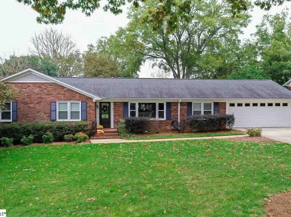 9 Beaufort St, Greenville, SC 29615