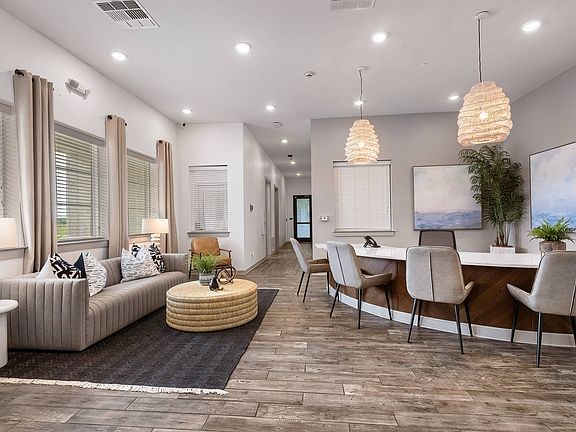 Clubhouse with TVs and Full Kitchen at The Retreat in Corpus Christi, TX