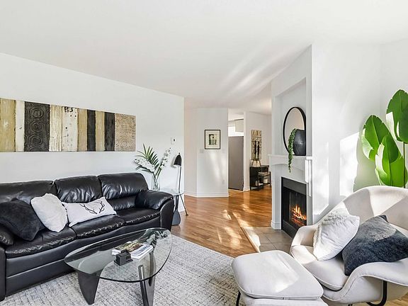 4th image of 1436 Harrison St #302