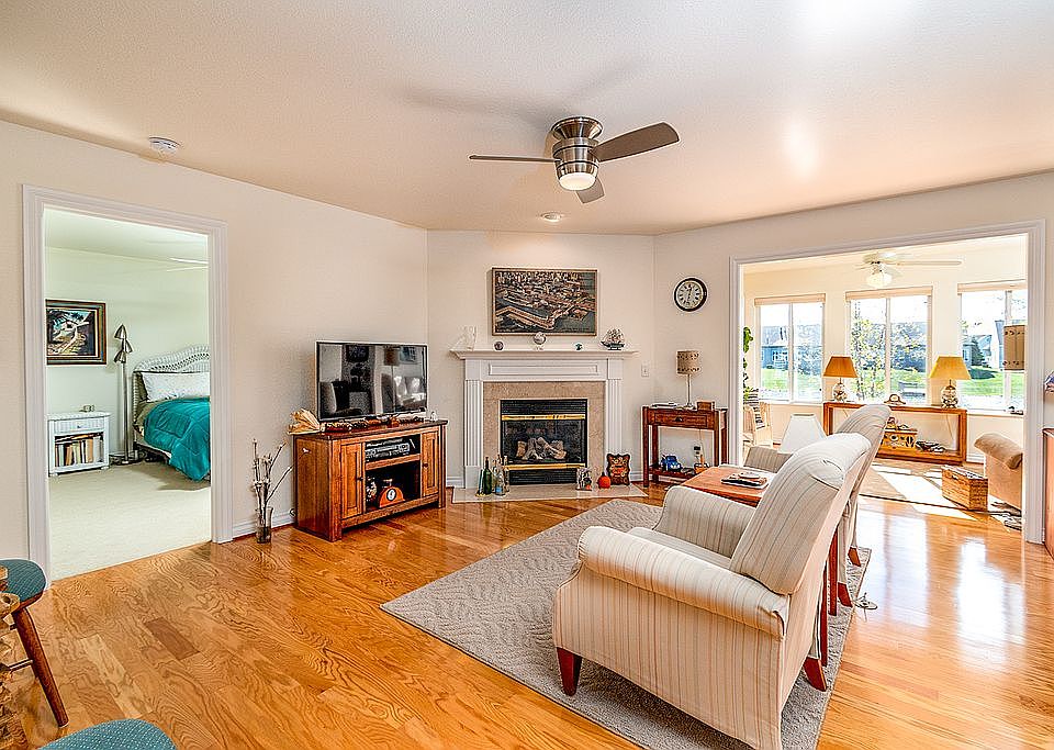 1st image of 7303 Bay Harbour Ct