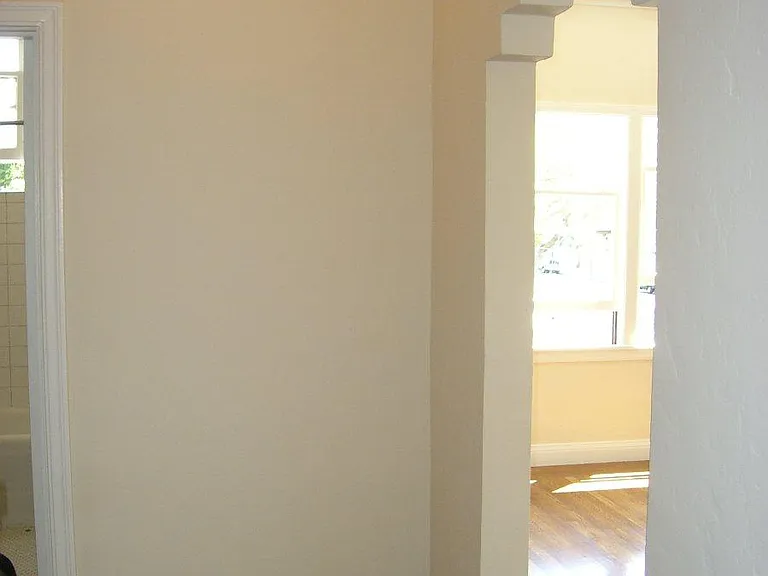 729 Central Ave #203 — Photo 2