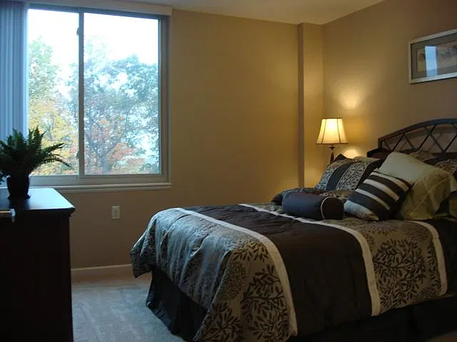 826 Taylor Pkwy — Photo 18