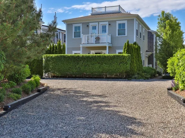 160 Bradford Street Ext #1, Provincetown, MA 02657