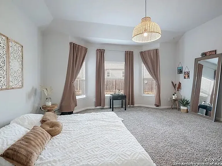 8909 Elizabeth Park — Photo 18