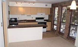 3rd image of 633 Coeur De Royale Dr APT D
