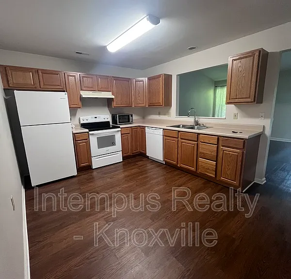 7401 Creek Song Ct — Photo 12