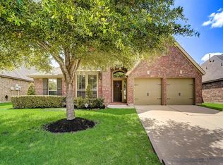 2308 Laurel Loch Ln, Pearland, TX 77584