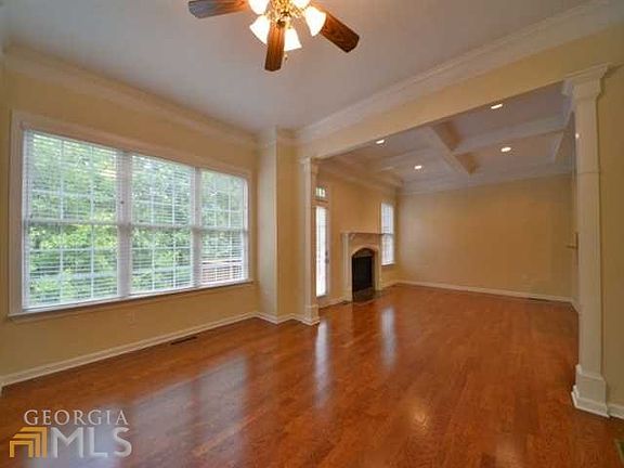 4th image of 3433 Kiveton Dr