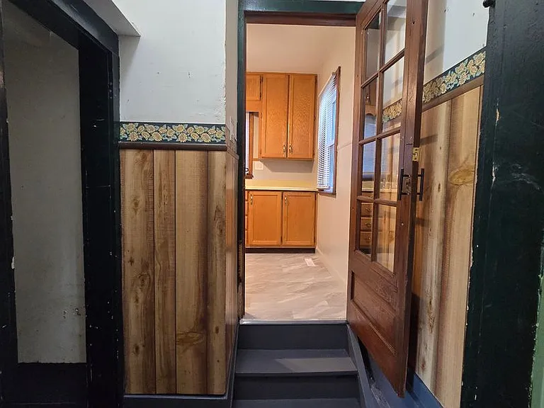 1006 Dexter St — Photo 23