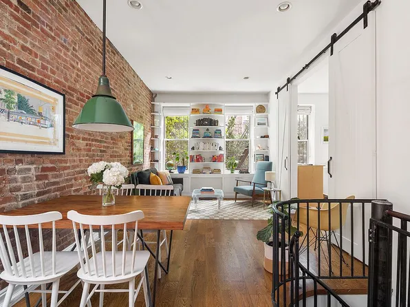 71 E 3rd St APT 4, New York, NY 10003