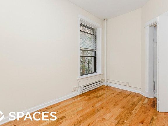 5th image of 428 W Belden Ave #Two