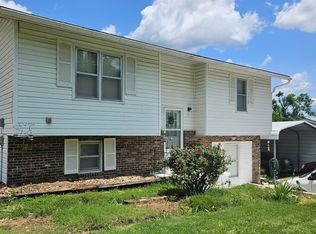 1006 E 5th St, Mountain View, MO 65548