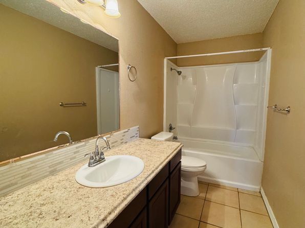 208 10th St | 208 10th St, Orange, TX