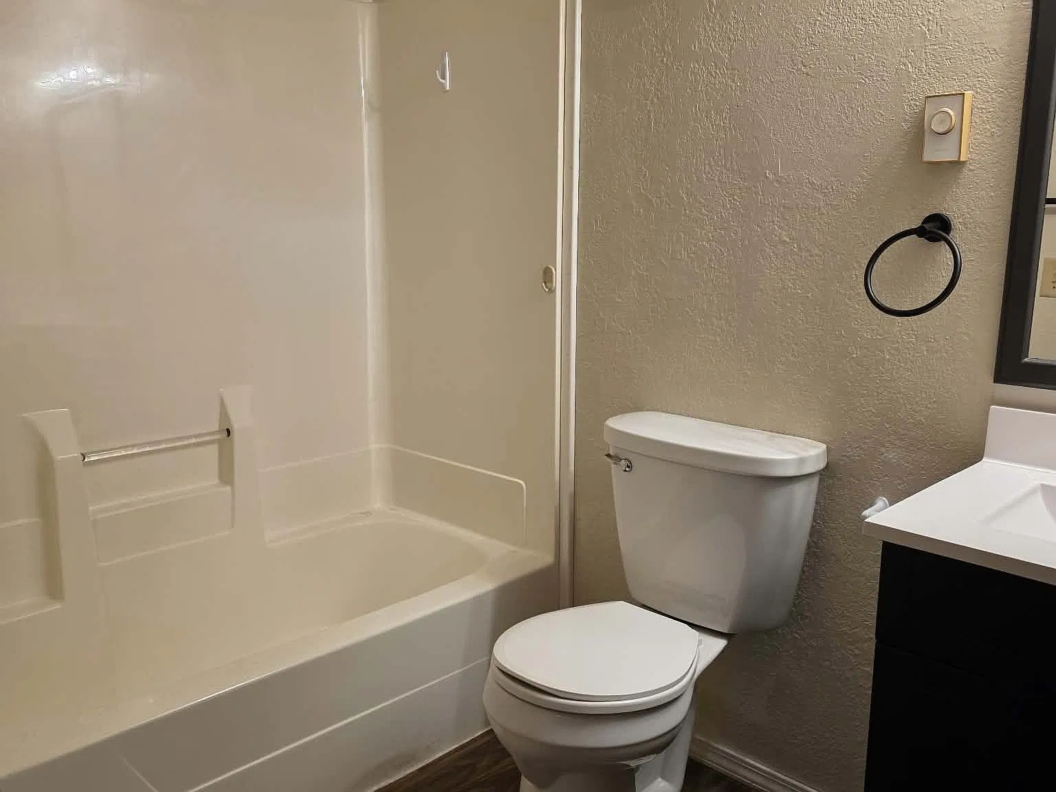 Midwest Rental Properties LLC - 51.5 — Photo 4
