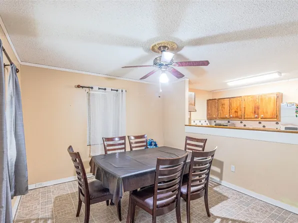 10334 Rylie Rd, Dallas, TX 75217