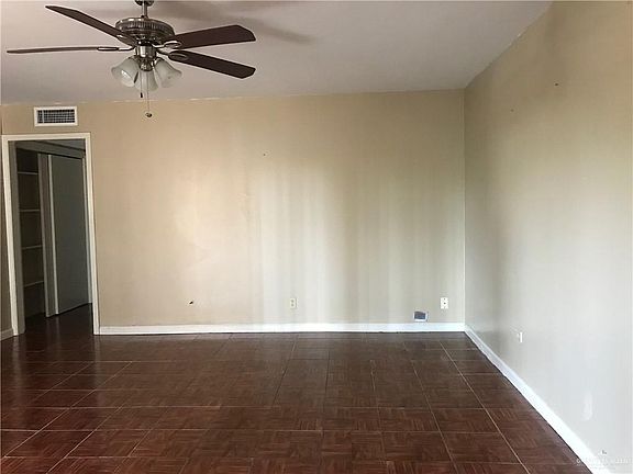 4th image of 519 S 4th Ave APT D1
