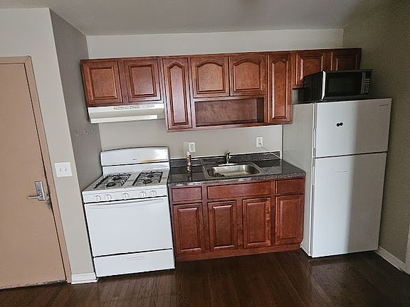 2nd image of 60 Park Ave #304