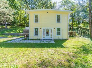 102 Dowling St, Newburgh, NY 12550