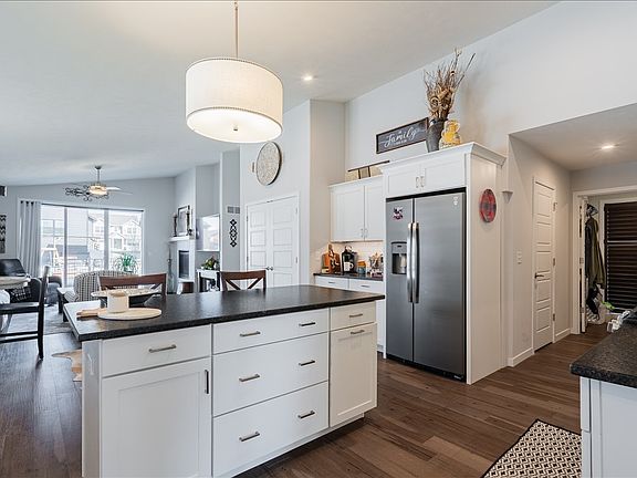 4th image of 2618 Limestone Ct