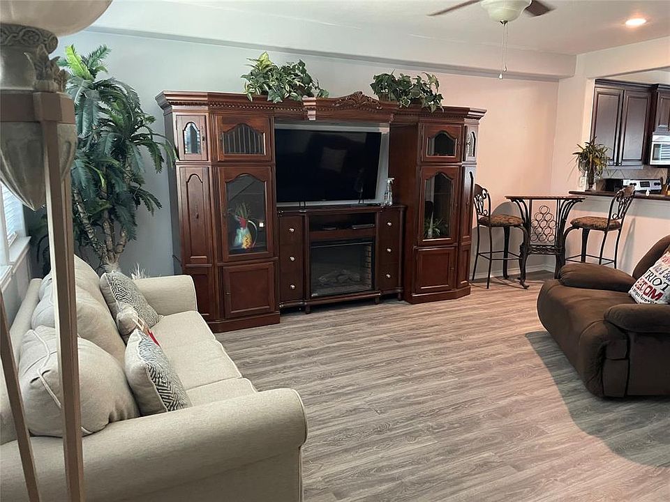 1st image of 1707 Kemah Village Dr
