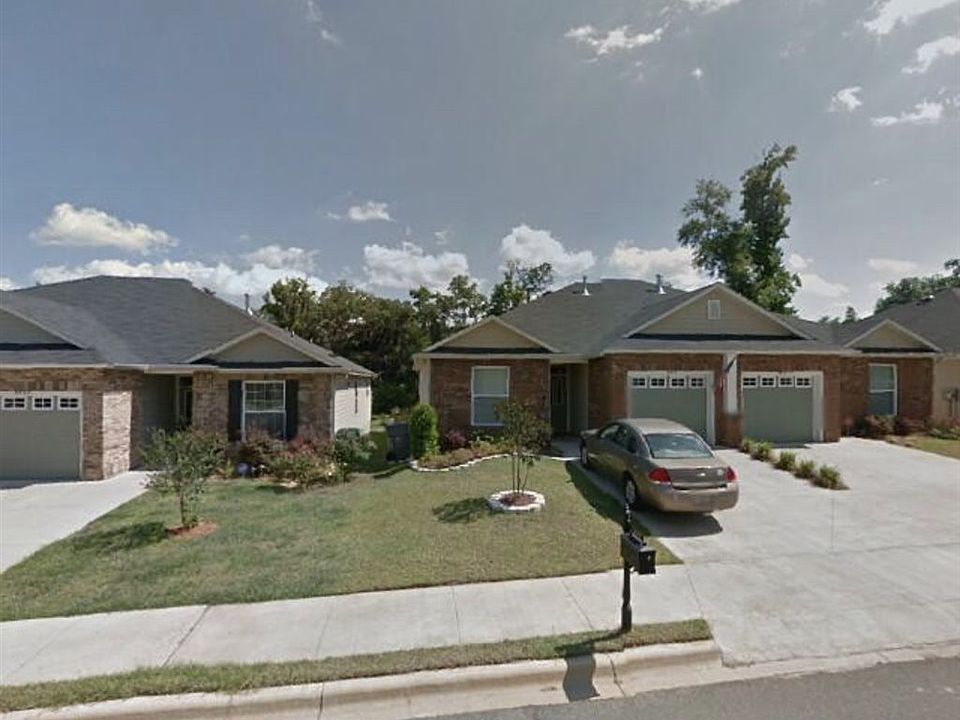 1st image of 5610 Hampton Hill Cir