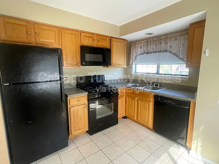 3258 W 184th St #3S — Photo 7