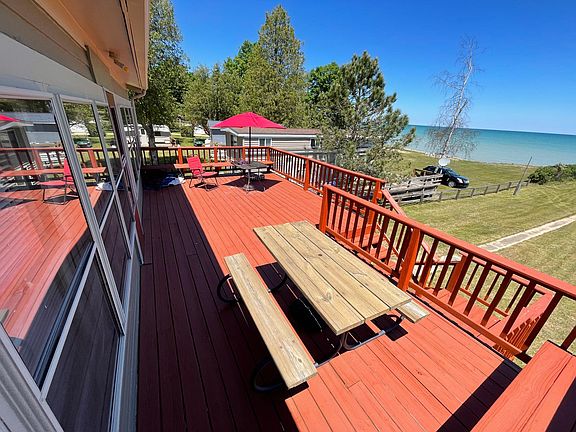 Front deck looking north