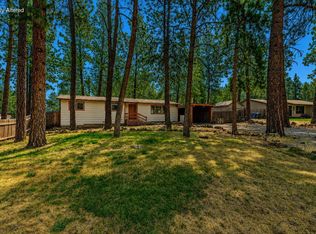 60866 Granite Dr, Bend, OR 97702
