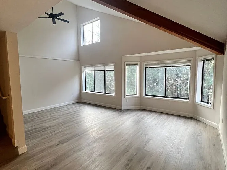 144 Larkin Way — Photo 1