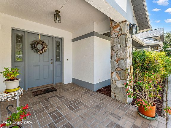 2nd image of 4077 Mallard Dr