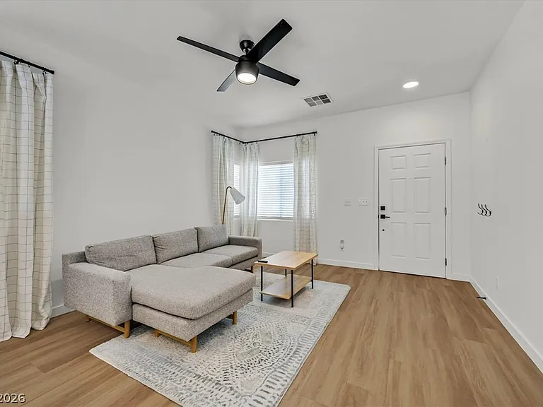 11089 Arcadia Sunrise Dr — Photo 2