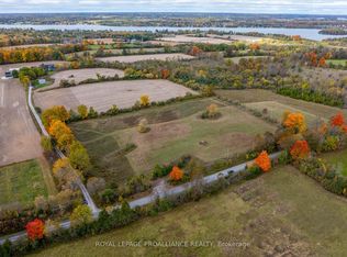 LOT Centre Line, Selwyn, ON K0L2H0