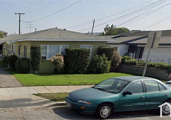 114 Florence Ave