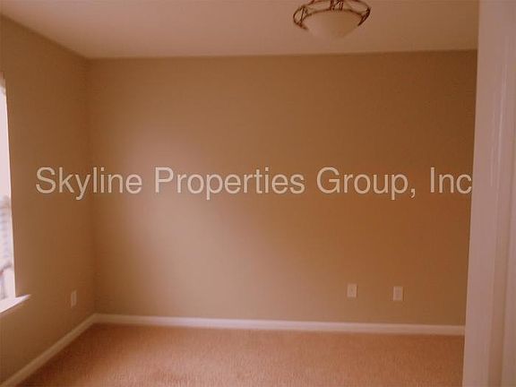 5th image of 306 Cottonwood Creek Cir