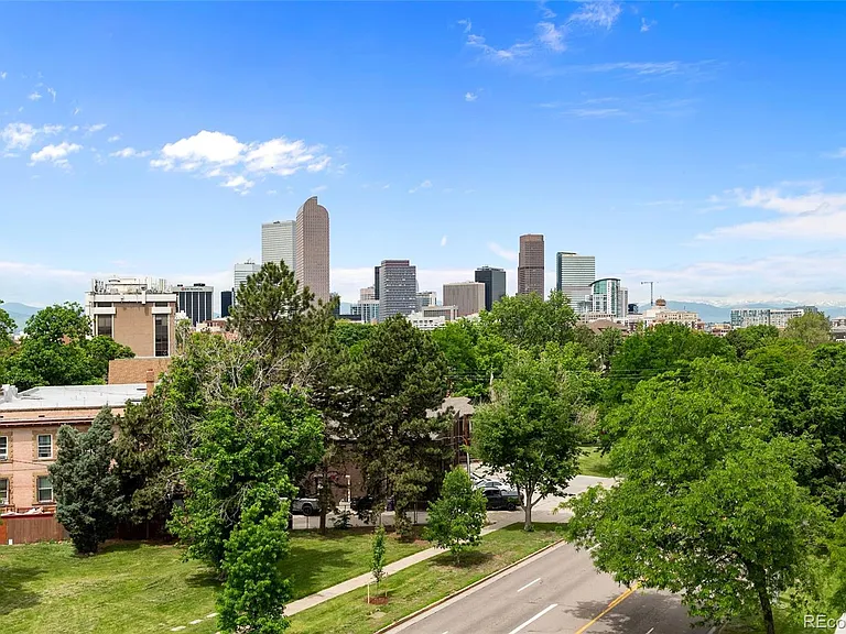 1601 Park Ave #302 — Photo 37