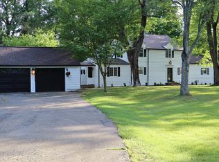 395 Rainbow Dr NW, Lancaster, OH