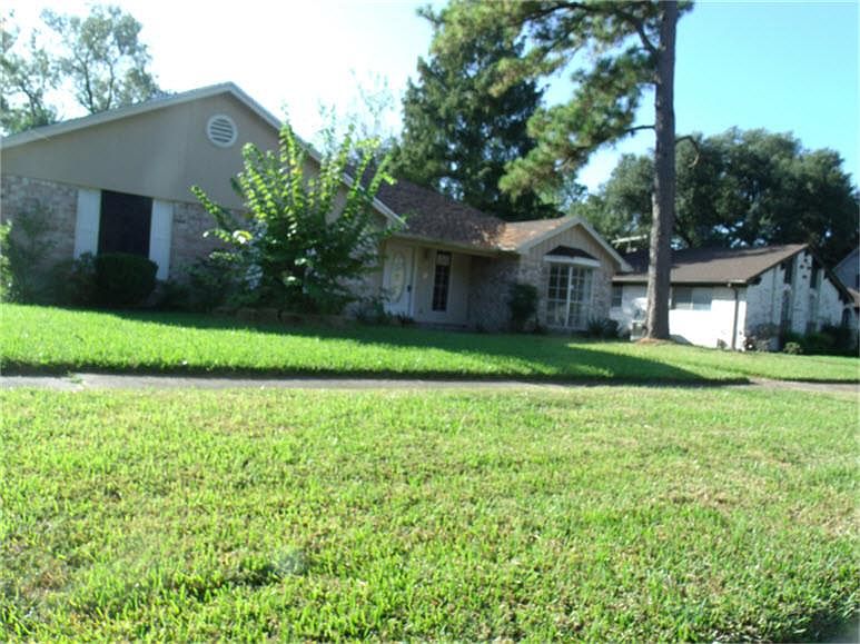 1st image of 5215 Long Creek Ln