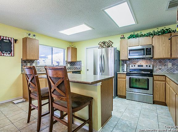 5th image of 9239 Gambier Dr