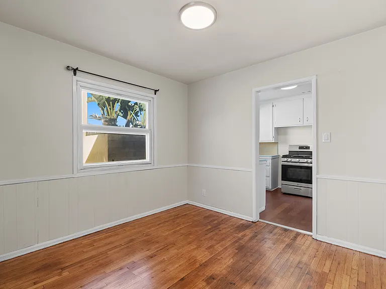 10314 S Wilton Pl #10316 — Photo 5