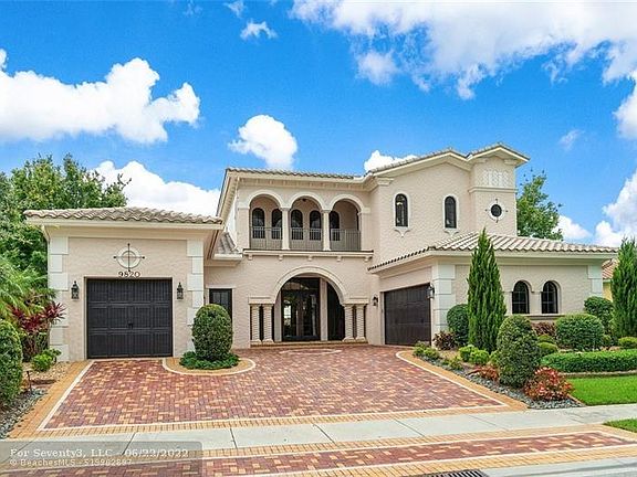 2nd image of 9820 Bay Leaf Ct