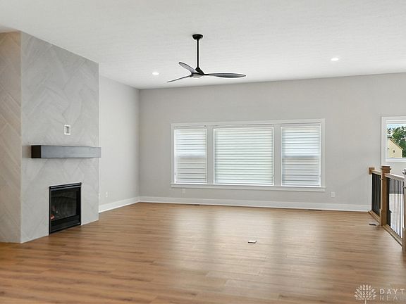 7th image of this home