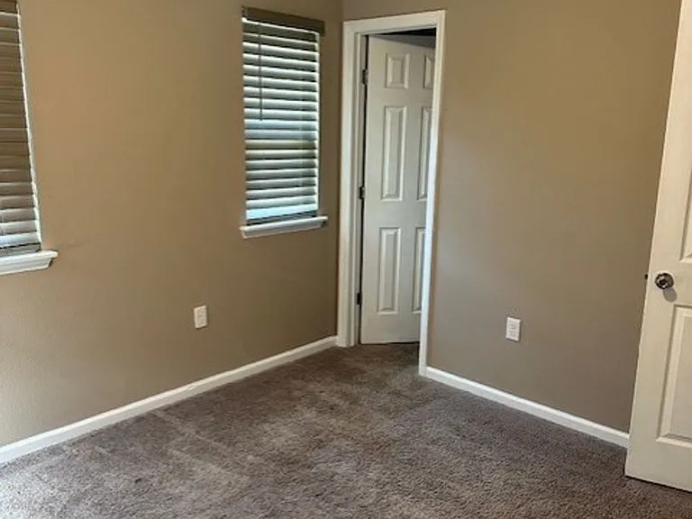 9670 Freefall Rd — Photo 29