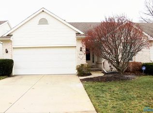 711 Wind Breeze Dr, Toledo, OH 43615