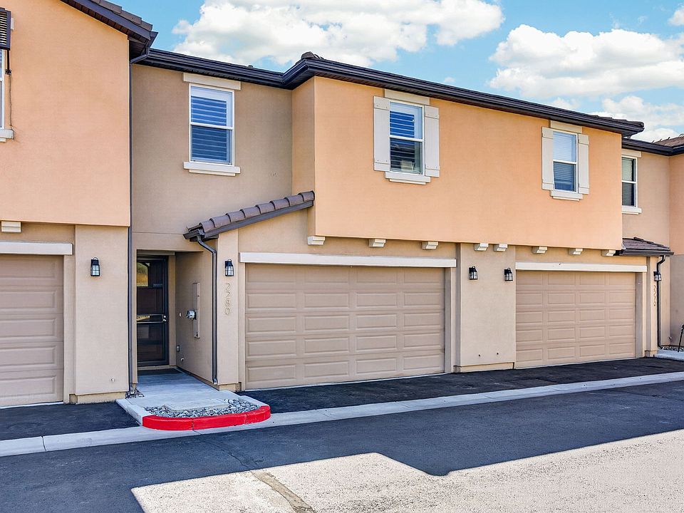 1st image of 2280 Altamira Dr