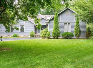 201 Turkey Pine Ct, Mills River, NC 28759