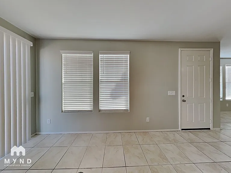 2500 Birds Nest Cactus Ct — Photo 27